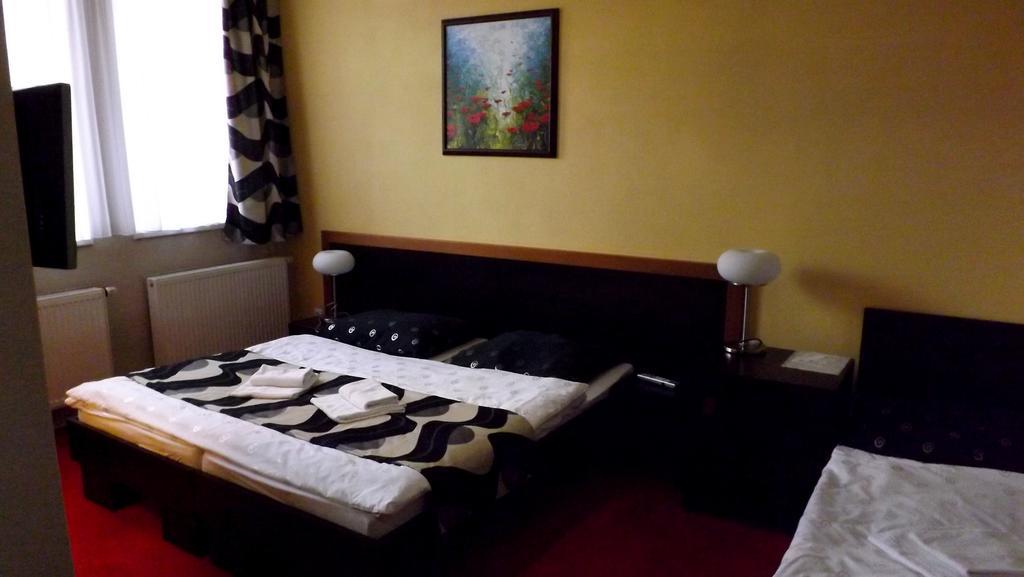 Guest House Penzion Fortuna Tvrdosin Room photo