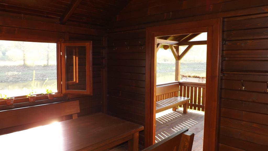 Guest House Penzion Fortuna Tvrdosin Exterior photo