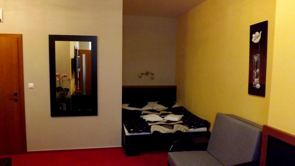 Guest House Penzion Fortuna Tvrdosin Room photo